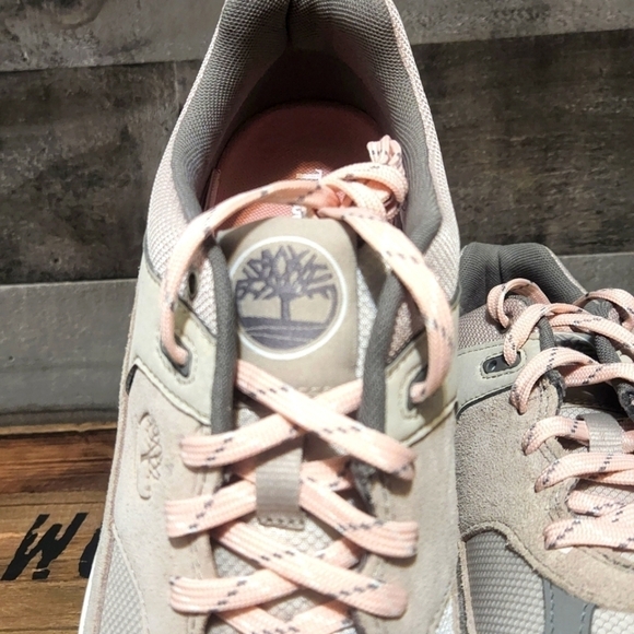 ⚡️Host Pick ⚡️Timberland Field Trekker Trainer for Women in Beige - Picture 9 of 12